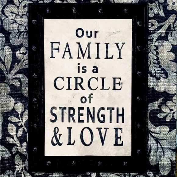 Home Decor Family Circle of Strength Canvas Picture - Picture 1 of 2